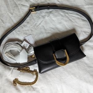 Charles & Keith Gabine Crossbody Black